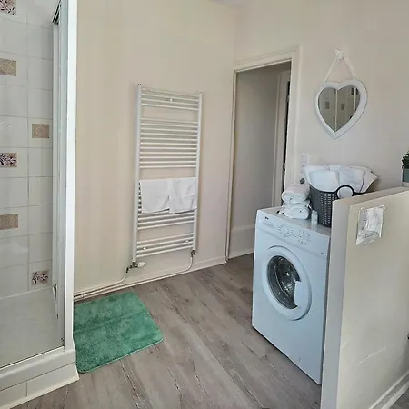 La Maison Du Bonheur - Maison De Au Calme Et Proche Du Centre Et Commerces - Mon Groom Troyes