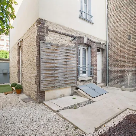 Apartment La Maison Du Bonheur - Maison De Au Calme Et Proche Du Centre Et Commerces - Mon Groom Troyes